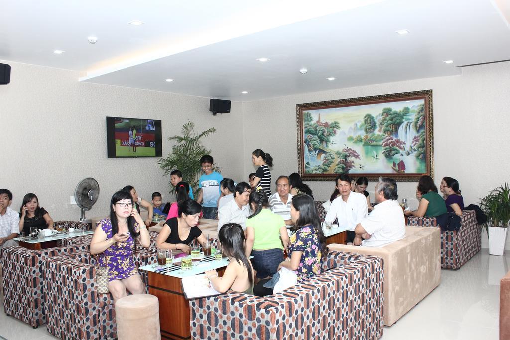 Hoang Ngoc Hotel Pleiku Exteriör bild