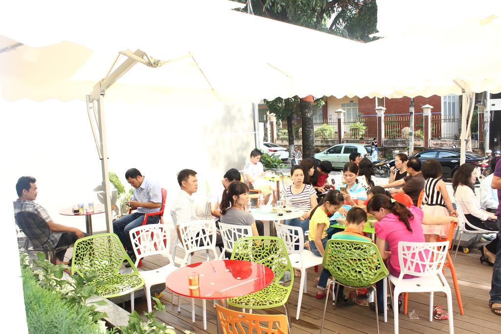 Hoang Ngoc Hotel Pleiku Exteriör bild