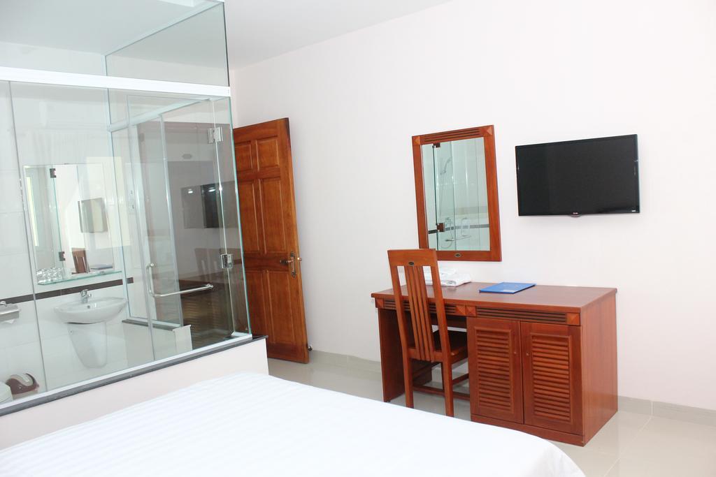 Hoang Ngoc Hotel Pleiku Rum bild