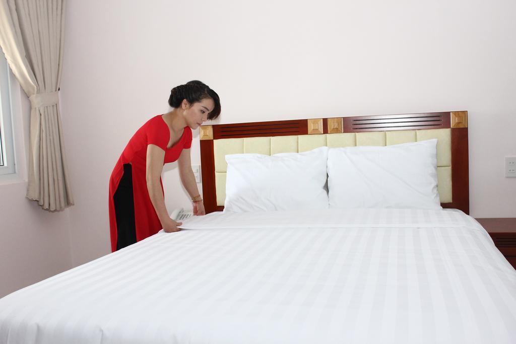 Hoang Ngoc Hotel Pleiku Rum bild