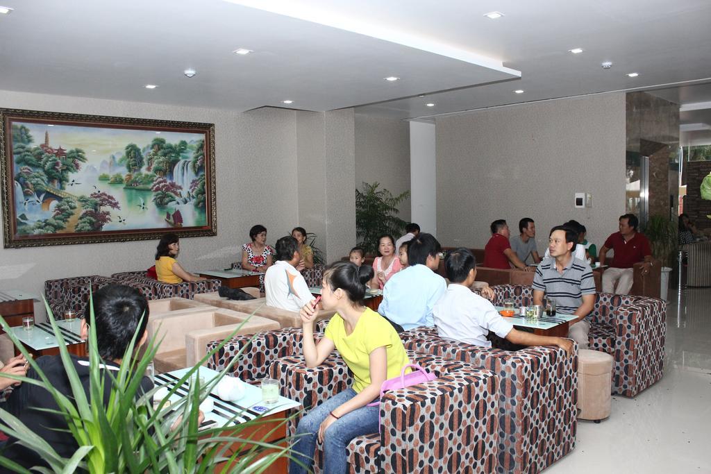 Hoang Ngoc Hotel Pleiku Exteriör bild