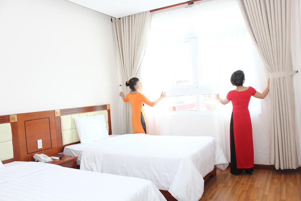 Hoang Ngoc Hotel Pleiku Rum bild