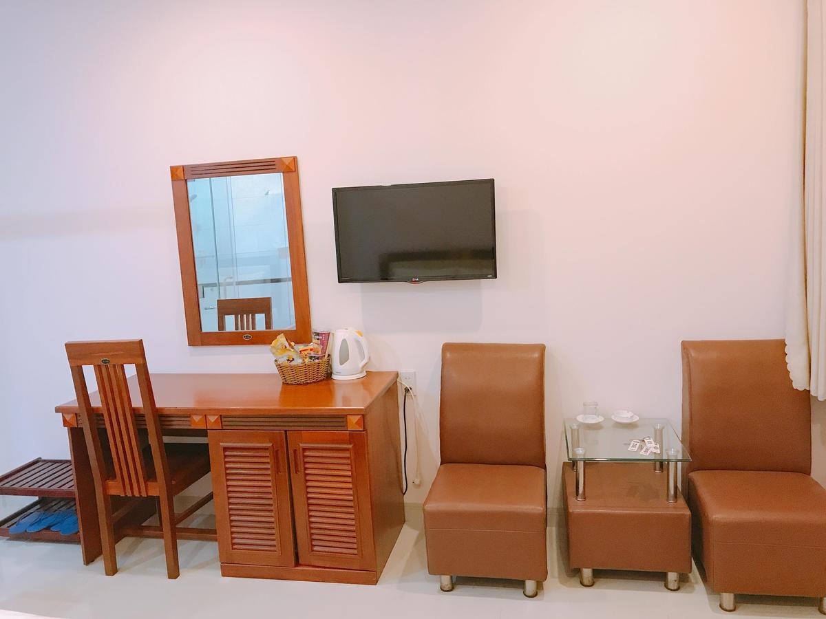 Hoang Ngoc Hotel Pleiku Exteriör bild
